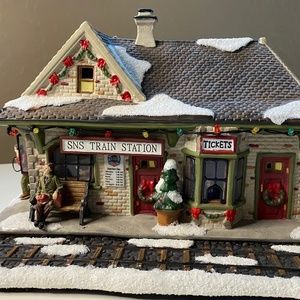 St. Nicholas Square Village Train Station